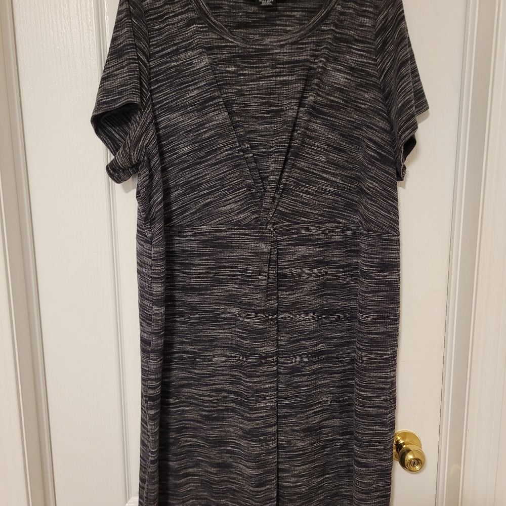 (4X)  Short Sleeve Dress